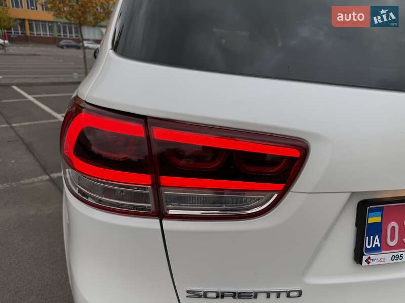 Внедорожник / Кроссовер Kia Sorento 2015 в Луцке фото 42 Внедорожник / Кроссовер Kia Sorento 2015 в Луцке