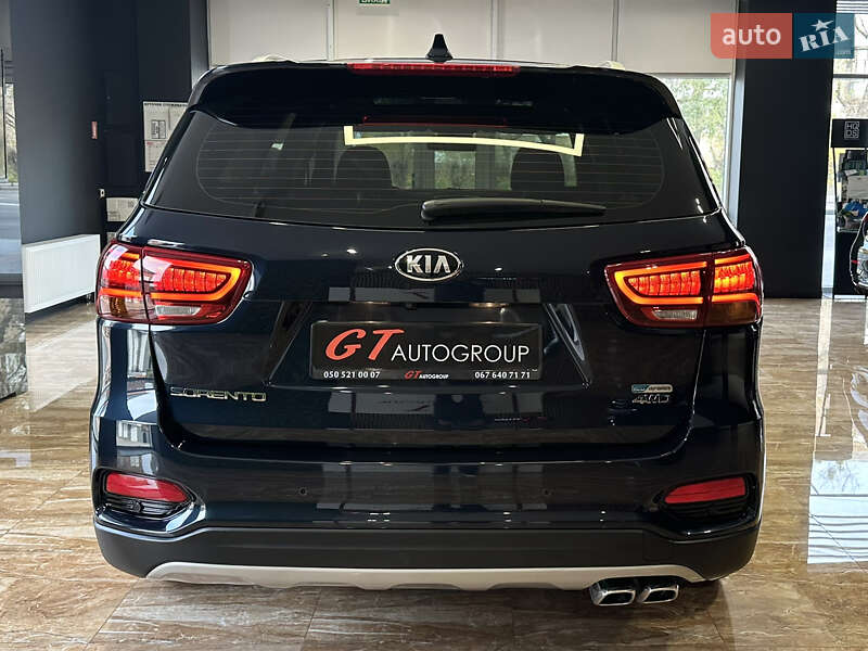 Внедорожник / Кроссовер Kia Sorento 2018 в Киеве фото 9 Внедорожник / Кроссовер Kia Sorento 2018 в Киеве