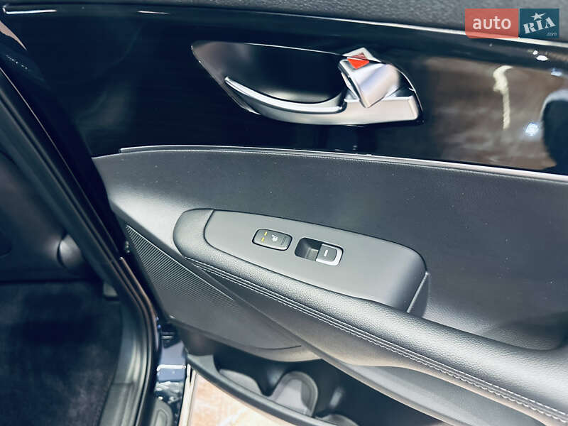 Внедорожник / Кроссовер Kia Sorento 2018 в Киеве фото 47 Внедорожник / Кроссовер Kia Sorento 2018 в Киеве