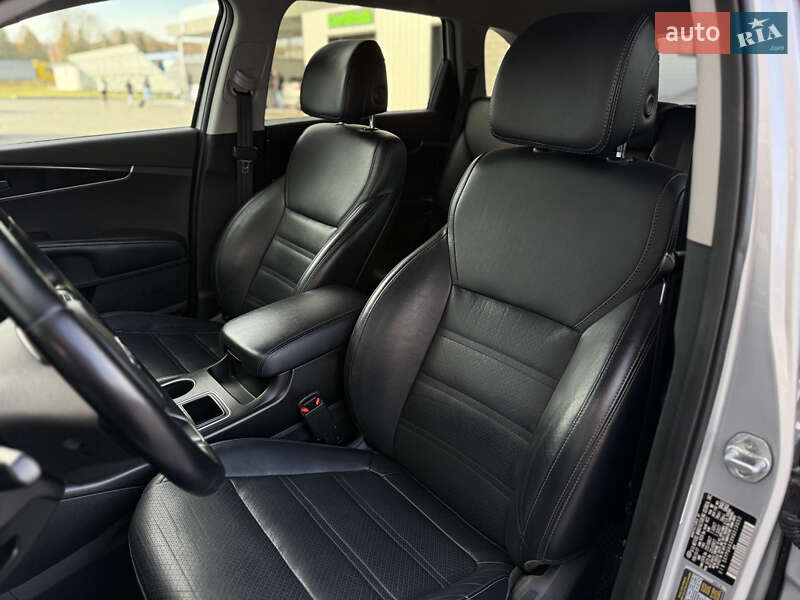 Внедорожник / Кроссовер Kia Sorento 2017 в Владимире фото 22 Внедорожник / Кроссовер Kia Sorento 2017 в Владимире