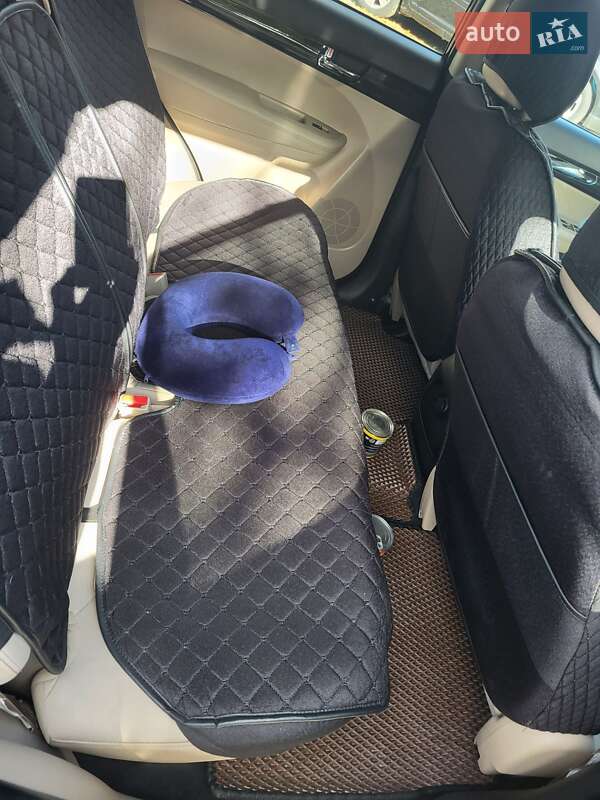 Позашляховик / Кросовер Kia Sorento 2012 в Чернівцях фото 4 Позашляховик / Кросовер Kia Sorento 2012 в Чернівцях