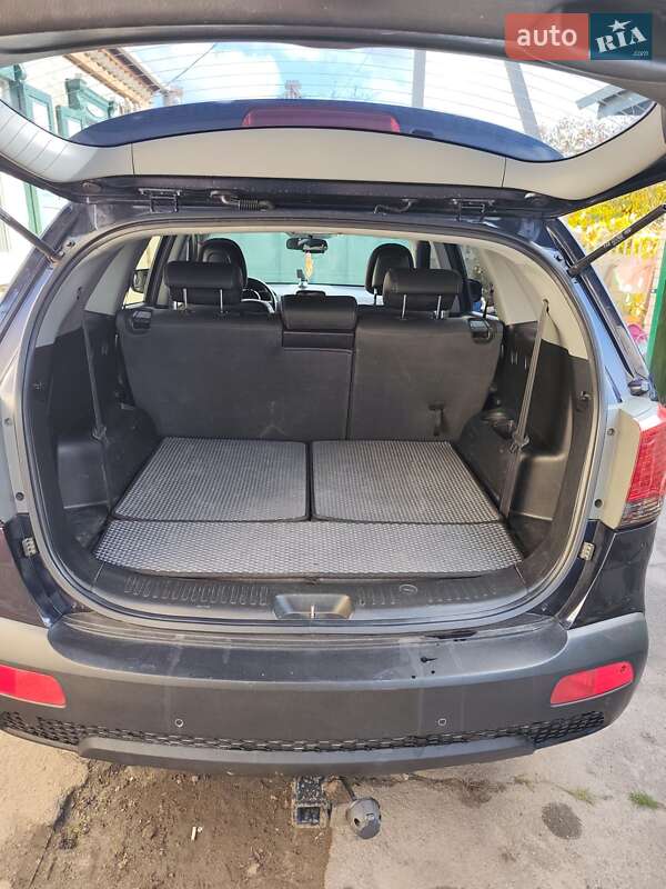 Внедорожник / Кроссовер Kia Sorento 2009 в Новомосковске фото 15 Внедорожник / Кроссовер Kia Sorento 2009 в Новомосковске