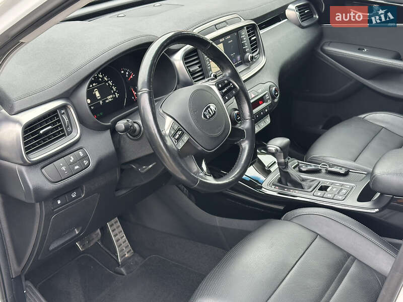 Внедорожник / Кроссовер Kia Sorento 2018 в Ивано-Франковске фото 53 Внедорожник / Кроссовер Kia Sorento 2018 в Ивано-Франковске