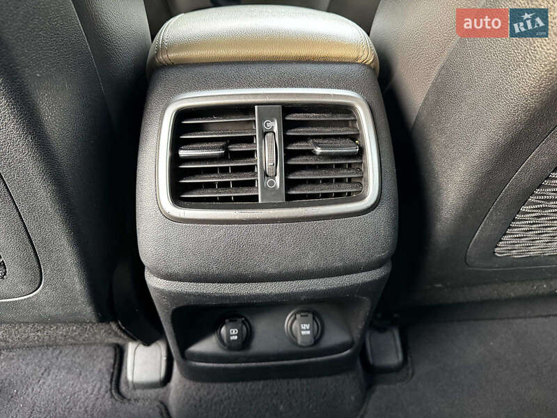 Внедорожник / Кроссовер Kia Sorento 2017 в Киеве фото 27 Внедорожник / Кроссовер Kia Sorento 2017 в Киеве