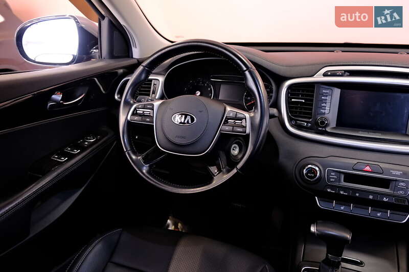 Внедорожник / Кроссовер Kia Sorento 2019 в Одессе фото 10 Внедорожник / Кроссовер Kia Sorento 2019 в Одессе