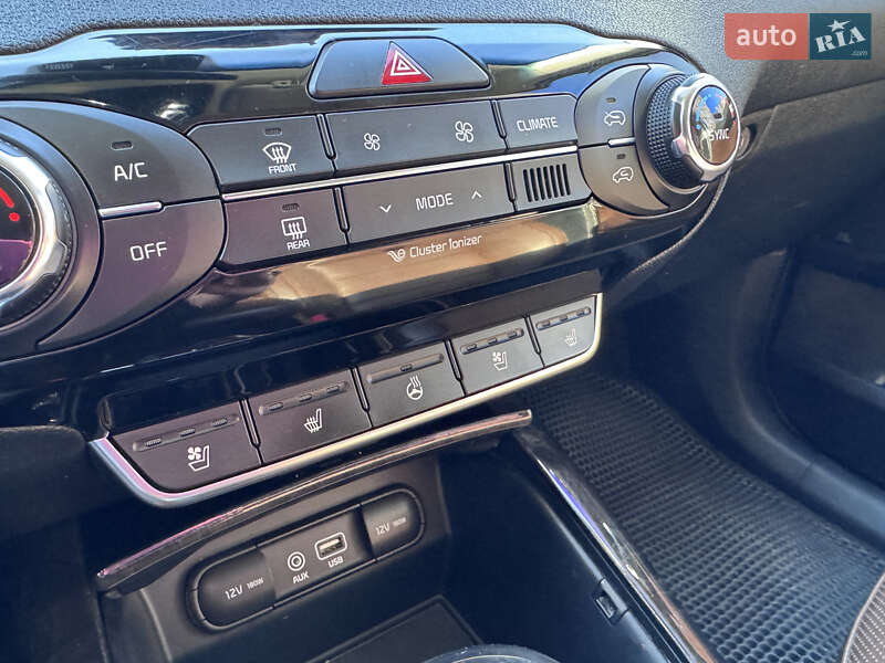 Внедорожник / Кроссовер Kia Sorento 2015 в Киеве фото 18 Внедорожник / Кроссовер Kia Sorento 2015 в Киеве