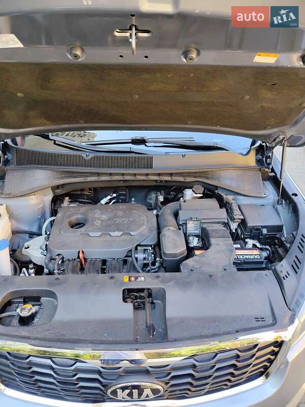 Внедорожник / Кроссовер Kia Sorento 2019 в Одессе фото 29 Внедорожник / Кроссовер Kia Sorento 2019 в Одессе