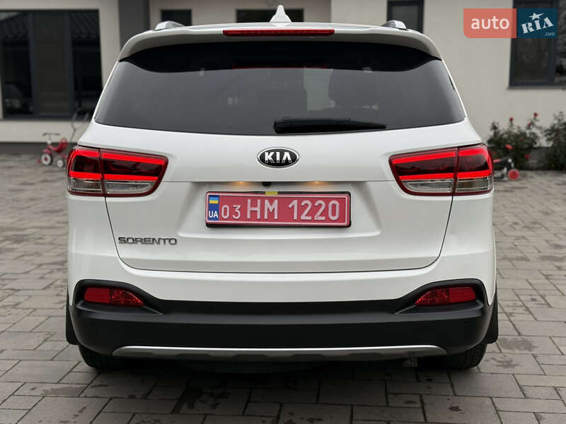 Внедорожник / Кроссовер Kia Sorento 2016 в Ровно