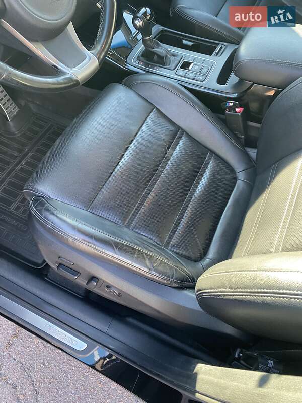 Внедорожник / Кроссовер Kia Sorento 2016 в Чернигове