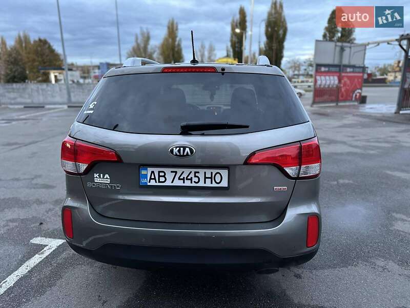 Внедорожник / Кроссовер Kia Sorento 2014 в Киеве