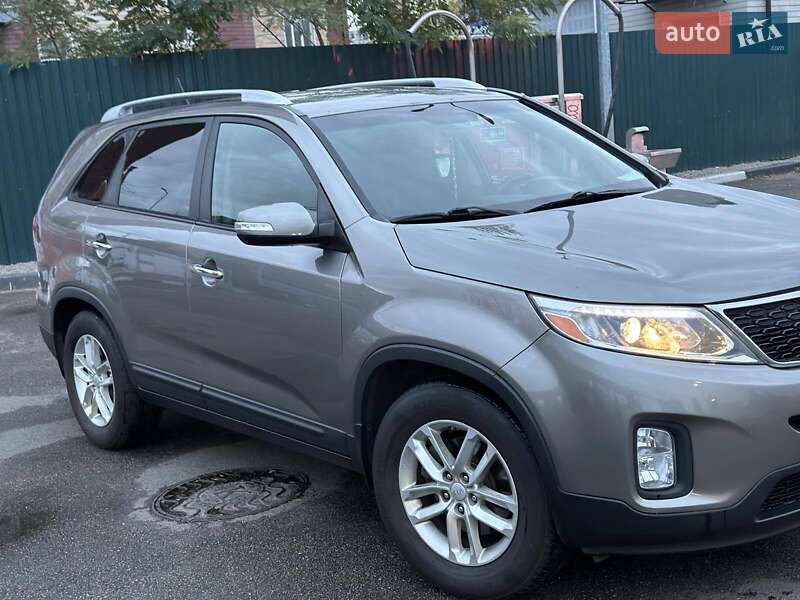 Внедорожник / Кроссовер Kia Sorento 2014 в Киеве