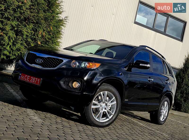 Внедорожник / Кроссовер Kia Sorento 2013 в Ивано-Франковске