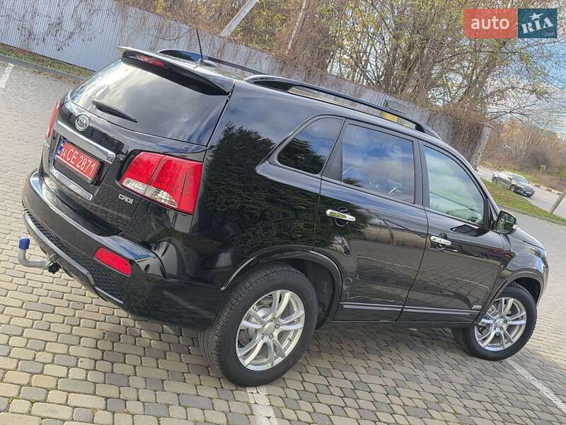 Внедорожник / Кроссовер Kia Sorento 2013 в Ивано-Франковске