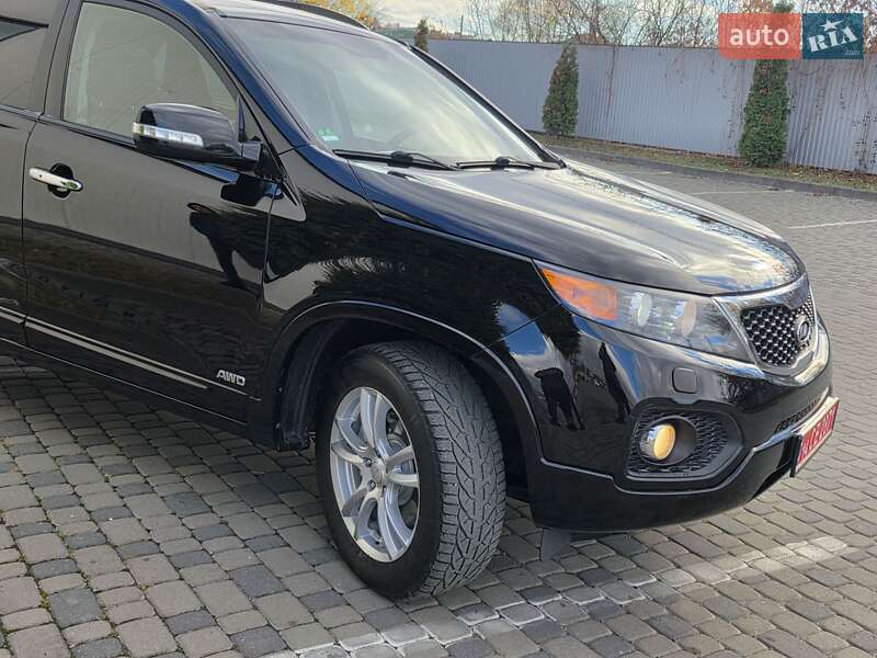 Внедорожник / Кроссовер Kia Sorento 2013 в Ивано-Франковске