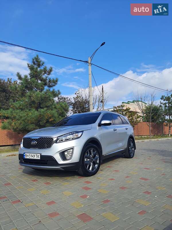 Позашляховик / Кросовер Kia Sorento 2015 в Ізмаїлі