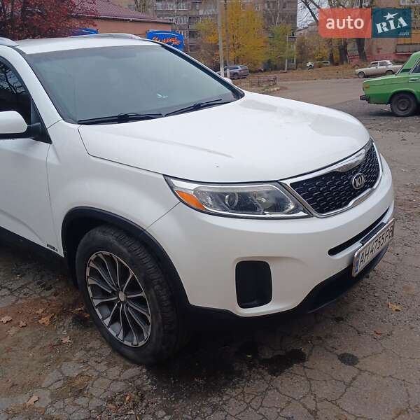 Внедорожник / Кроссовер Kia Sorento 2014 в Славянске