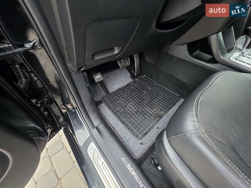 Внедорожник / Кроссовер Kia Sorento 2013 в Ивано-Франковске