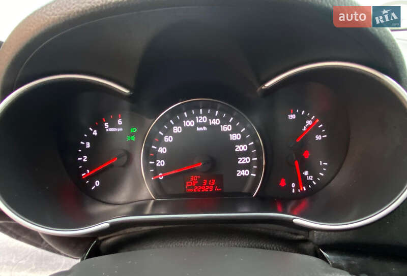 Позашляховик / Кросовер Kia Sorento 2013 в Рівному