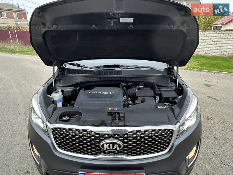 Внедорожник / Кроссовер Kia Sorento 2015 в Одессе