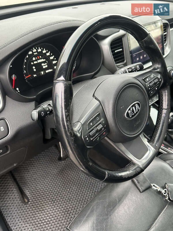 Позашляховик / Кросовер Kia Sorento 2015 в Києві фото 7 Позашляховик / Кросовер Kia Sorento 2015 в Києві