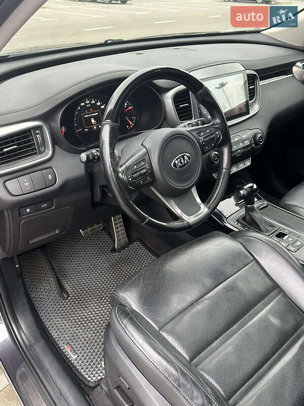Позашляховик / Кросовер Kia Sorento 2015 в Києві фото 10 Позашляховик / Кросовер Kia Sorento 2015 в Києві