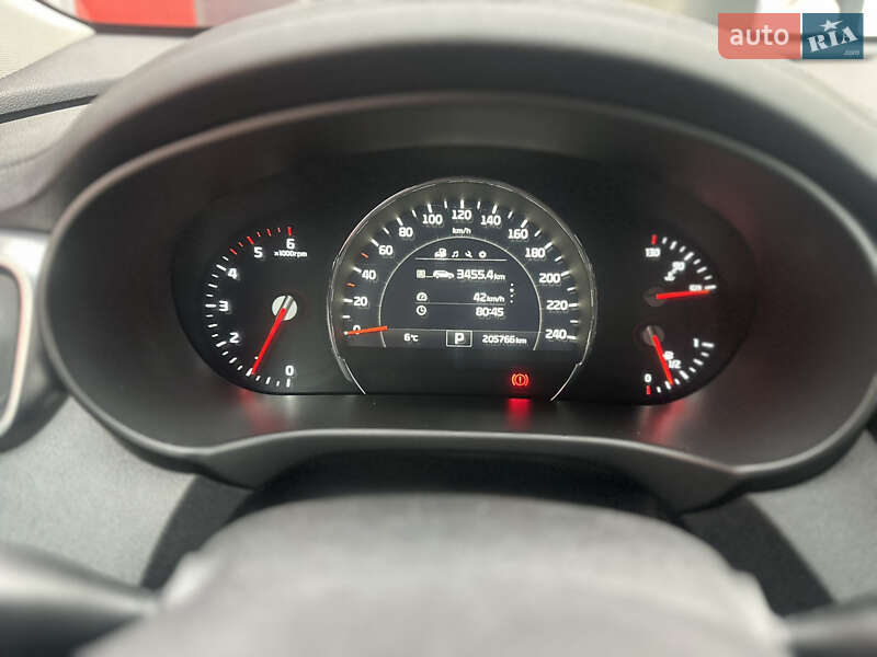 Позашляховик / Кросовер Kia Sorento 2015 в Києві фото 33 Позашляховик / Кросовер Kia Sorento 2015 в Києві