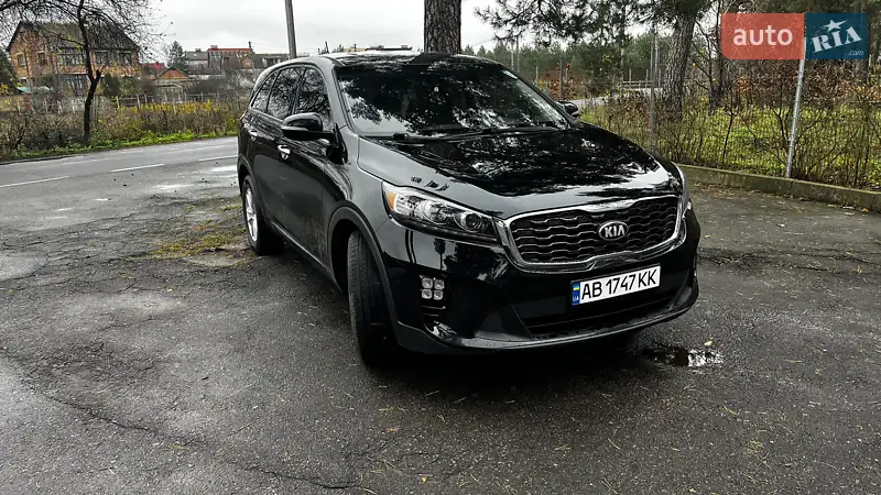 Kia Sorento 2018 VIN 5XYPG4A59KG472593 фото оголошення 18 з 79