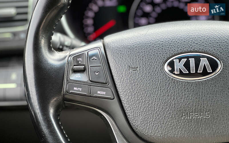 Внедорожник / Кроссовер Kia Sorento 2014 в Львове фото 11 Внедорожник / Кроссовер Kia Sorento 2014 в Львове