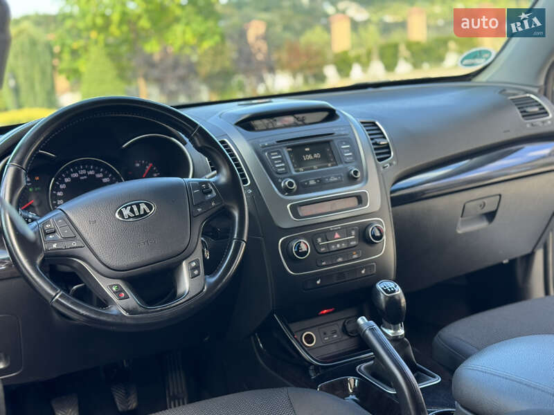 Внедорожник / Кроссовер Kia Sorento 2013 в Дрогобыче фото 27 Внедорожник / Кроссовер Kia Sorento 2013 в Дрогобыче