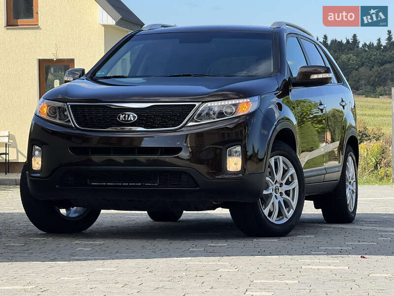 Внедорожник / Кроссовер Kia Sorento 2013 в Дрогобыче фото 36 Внедорожник / Кроссовер Kia Sorento 2013 в Дрогобыче