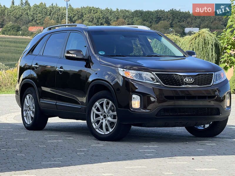Внедорожник / Кроссовер Kia Sorento 2013 в Дрогобыче фото 44 Внедорожник / Кроссовер Kia Sorento 2013 в Дрогобыче