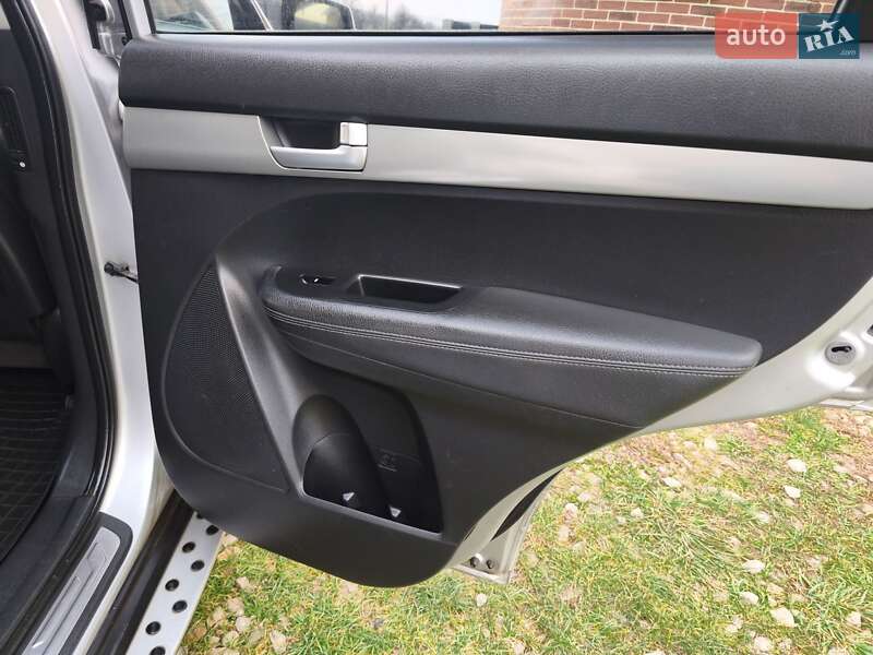 Внедорожник / Кроссовер Kia Sorento 2010 в Коломые фото 48 Внедорожник / Кроссовер Kia Sorento 2010 в Коломые