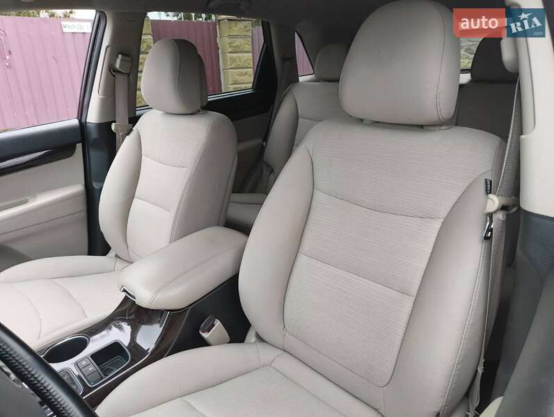 Внедорожник / Кроссовер Kia Sorento 2013 в Киеве