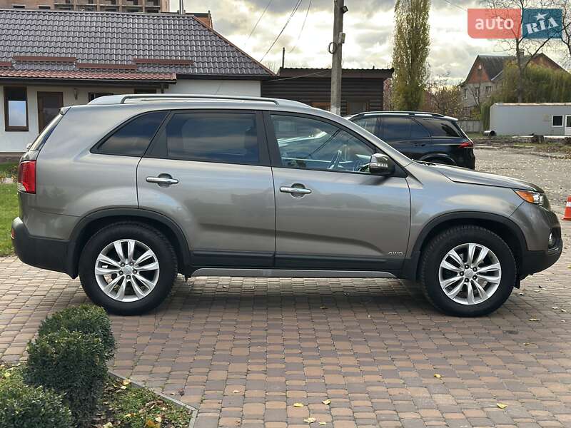 Внедорожник / Кроссовер Kia Sorento 2010 в Полтаве фото 3 Внедорожник / Кроссовер Kia Sorento 2010 в Полтаве
