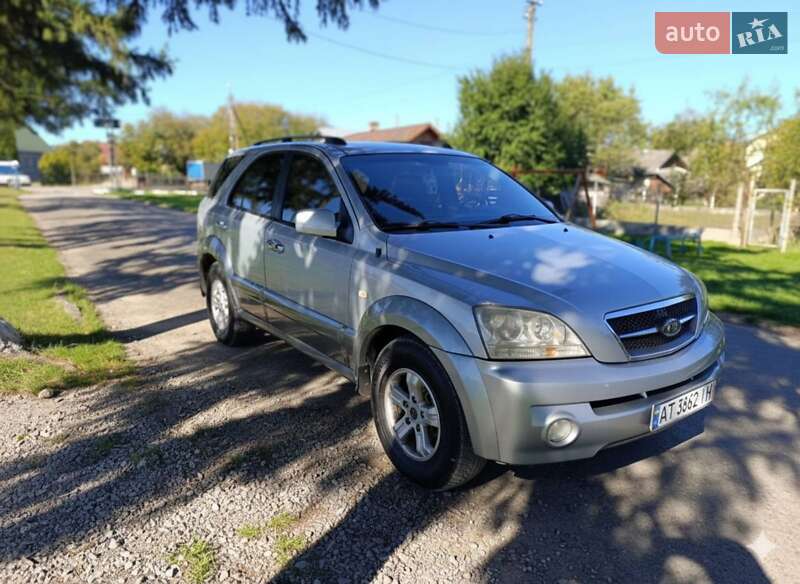 Позашляховик / Кросовер Kia Sorento 2005 в Городенці
