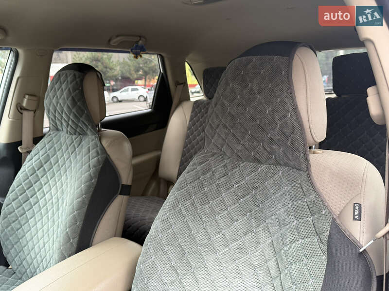Внедорожник / Кроссовер Kia Sorento 2010 в Одессе фото 14 Внедорожник / Кроссовер Kia Sorento 2010 в Одессе