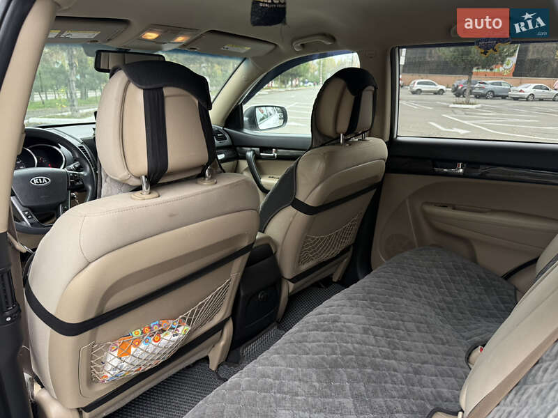 Внедорожник / Кроссовер Kia Sorento 2010 в Одессе фото 23 Внедорожник / Кроссовер Kia Sorento 2010 в Одессе