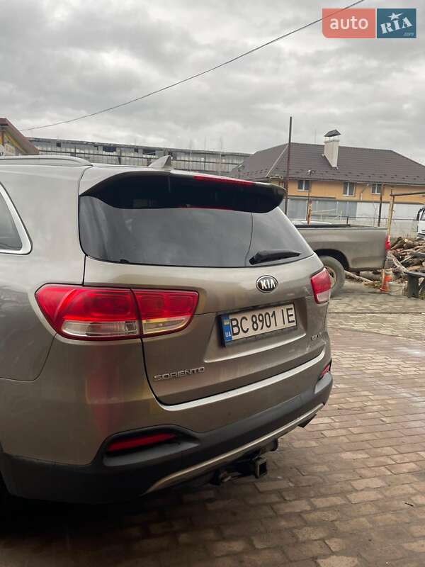 Позашляховик / Кросовер Kia Sorento 2017 в Бориславі