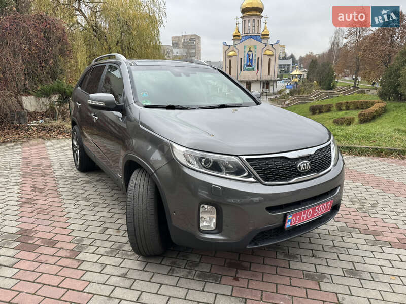 Позашляховик / Кросовер Kia Sorento 2014 в Рівному