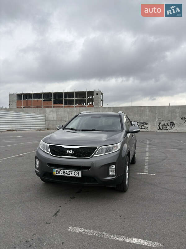 Позашляховик / Кросовер Kia Sorento 2013 в Львові фото Позашляховик / Кросовер Kia Sorento 2013 в Львові