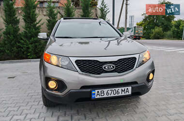 Внедорожник / Кроссовер Kia Sorento 2012 в Могилев-Подольске