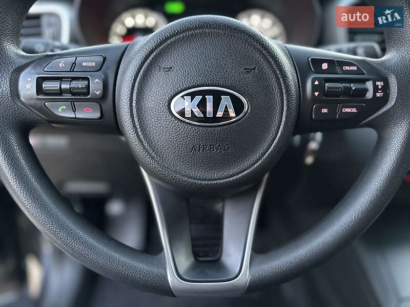 Позашляховик / Кросовер Kia Sorento 2017 в Одесі фото 30 Позашляховик / Кросовер Kia Sorento 2017 в Одесі