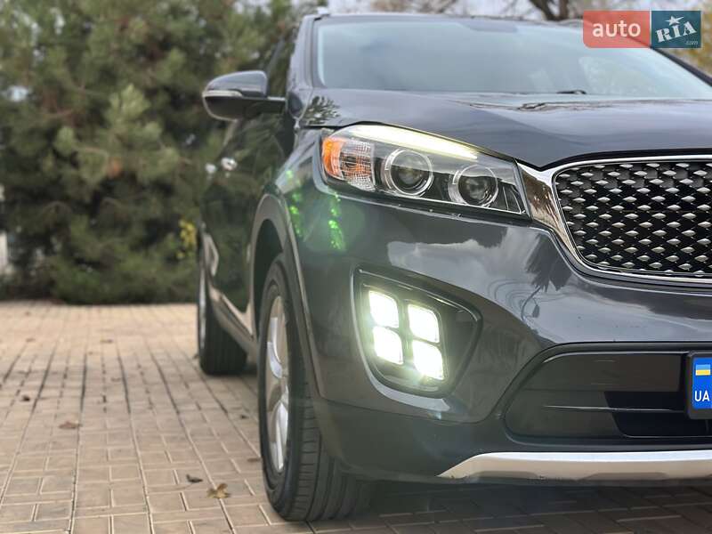 Позашляховик / Кросовер Kia Sorento 2017 в Одесі фото 81 Позашляховик / Кросовер Kia Sorento 2017 в Одесі