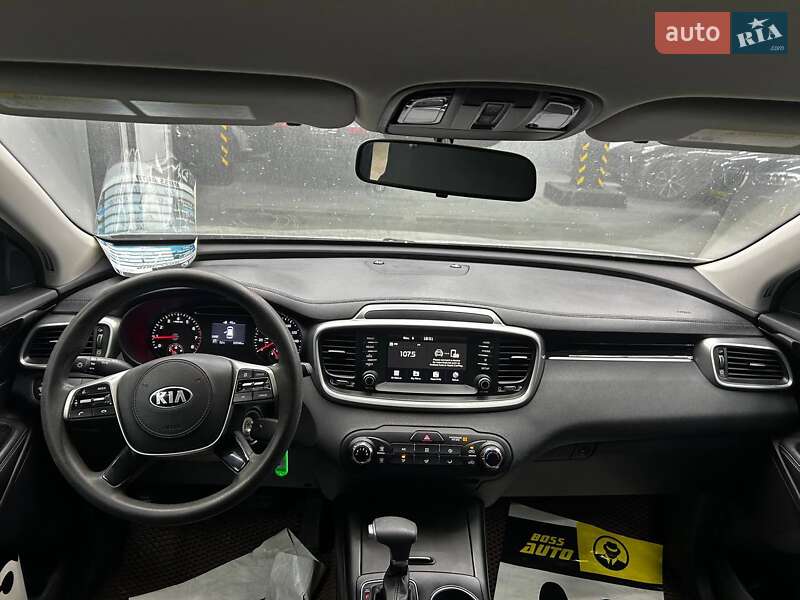 Позашляховик / Кросовер Kia Sorento 2019 в Чернівцях