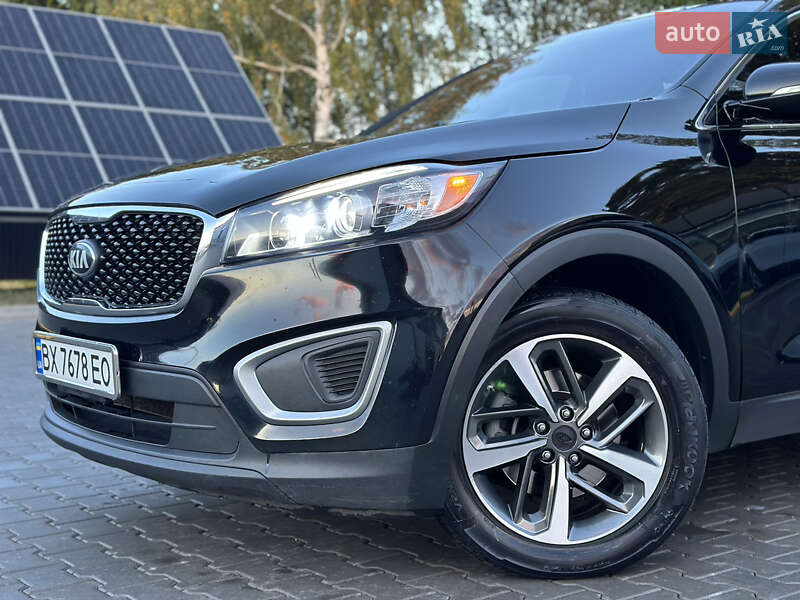 Внедорожник / Кроссовер Kia Sorento 2015 в Владимире фото 38 Внедорожник / Кроссовер Kia Sorento 2015 в Владимире