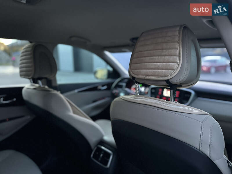 Внедорожник / Кроссовер Kia Sorento 2015 в Владимире фото 95 Внедорожник / Кроссовер Kia Sorento 2015 в Владимире