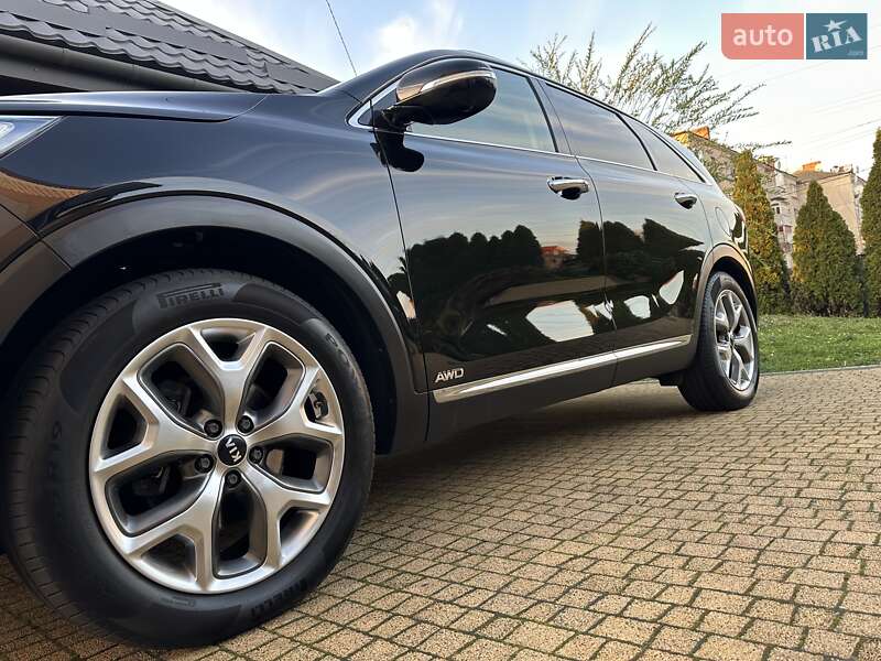 Внедорожник / Кроссовер Kia Sorento 2015 в Хмельницком