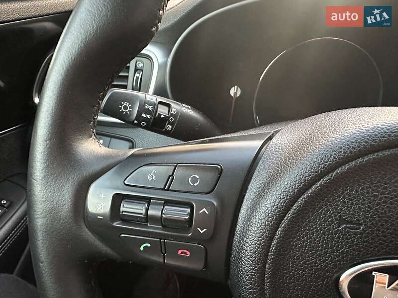 Внедорожник / Кроссовер Kia Sorento 2015 в Хмельницком