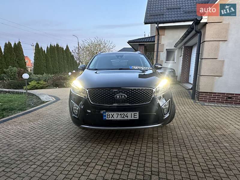 Внедорожник / Кроссовер Kia Sorento 2015 в Хмельницком