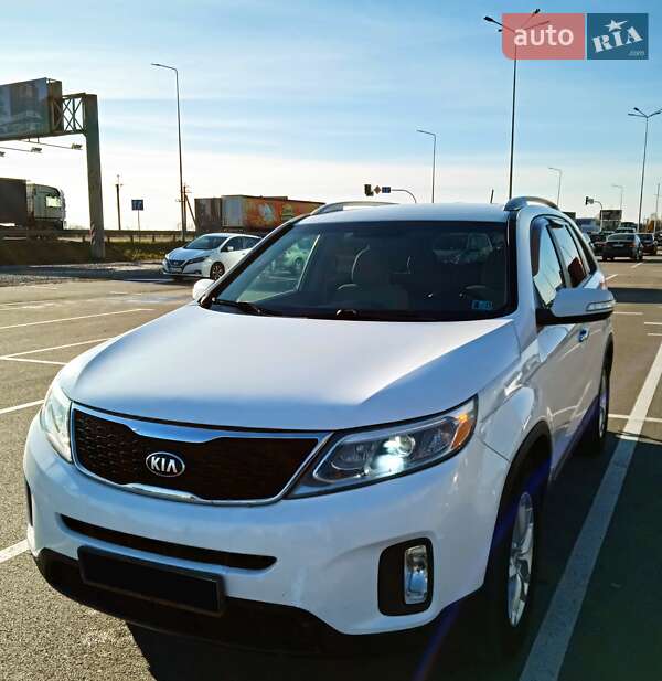 Позашляховик / Кросовер Kia Sorento 2013 в Львові фото 3 Позашляховик / Кросовер Kia Sorento 2013 в Львові